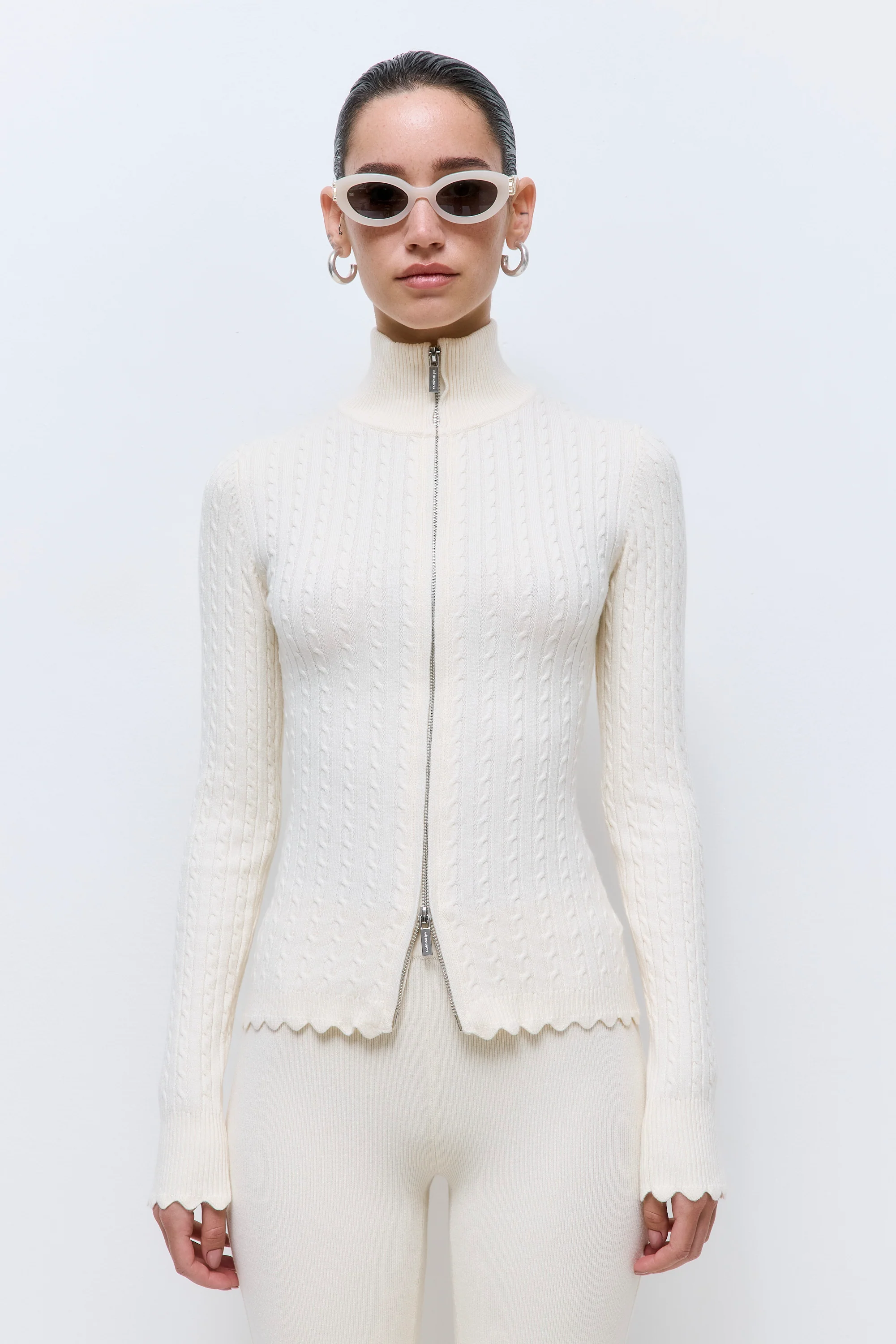 Fitted Cable Knit Cardigan