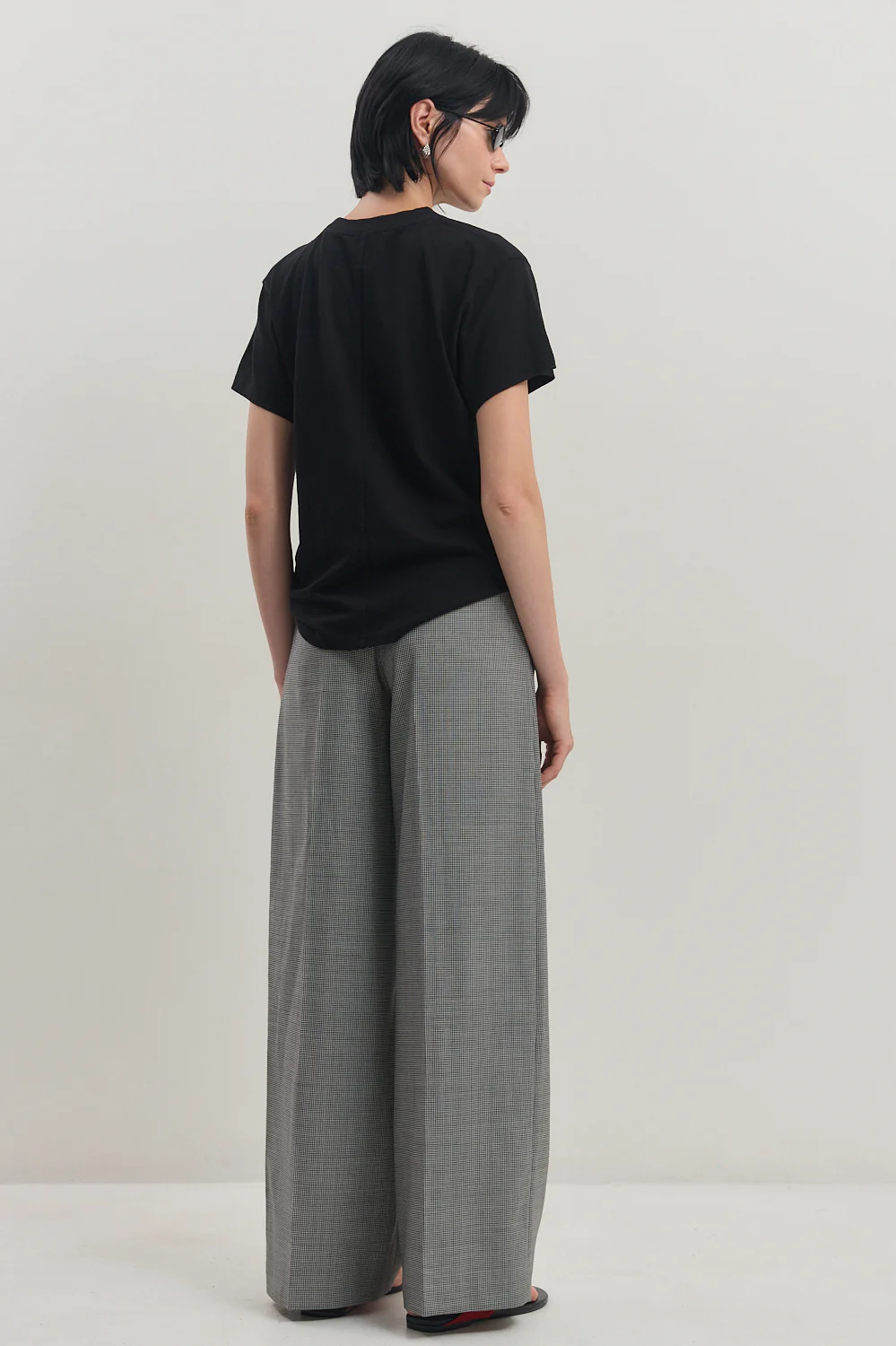 Classic Crew Neck T Shirt - Image 5