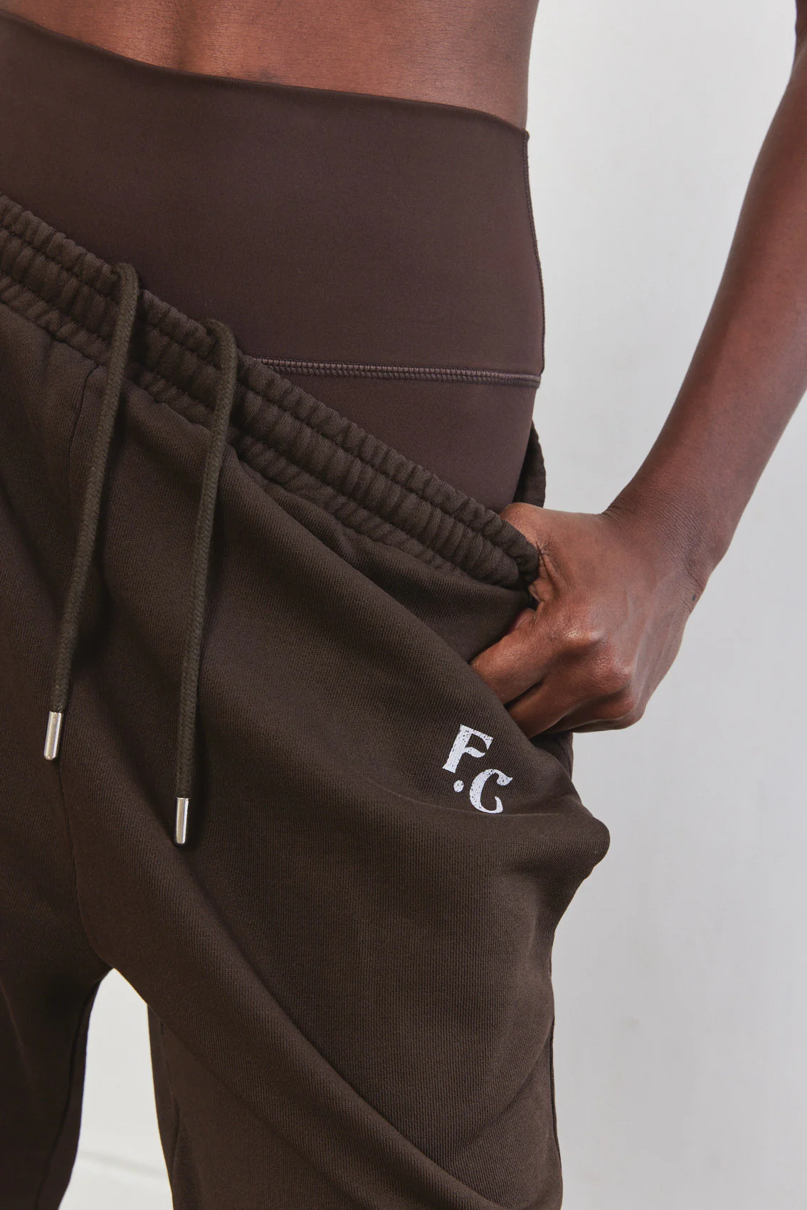 Dé Fitnéss Club Jogger - Image 6