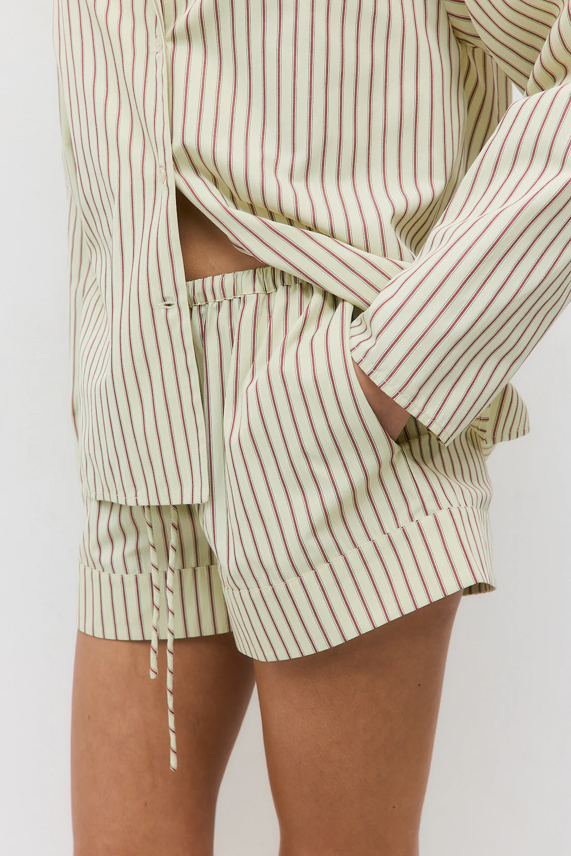 Mid Rise Poplin Shorts - Image 4