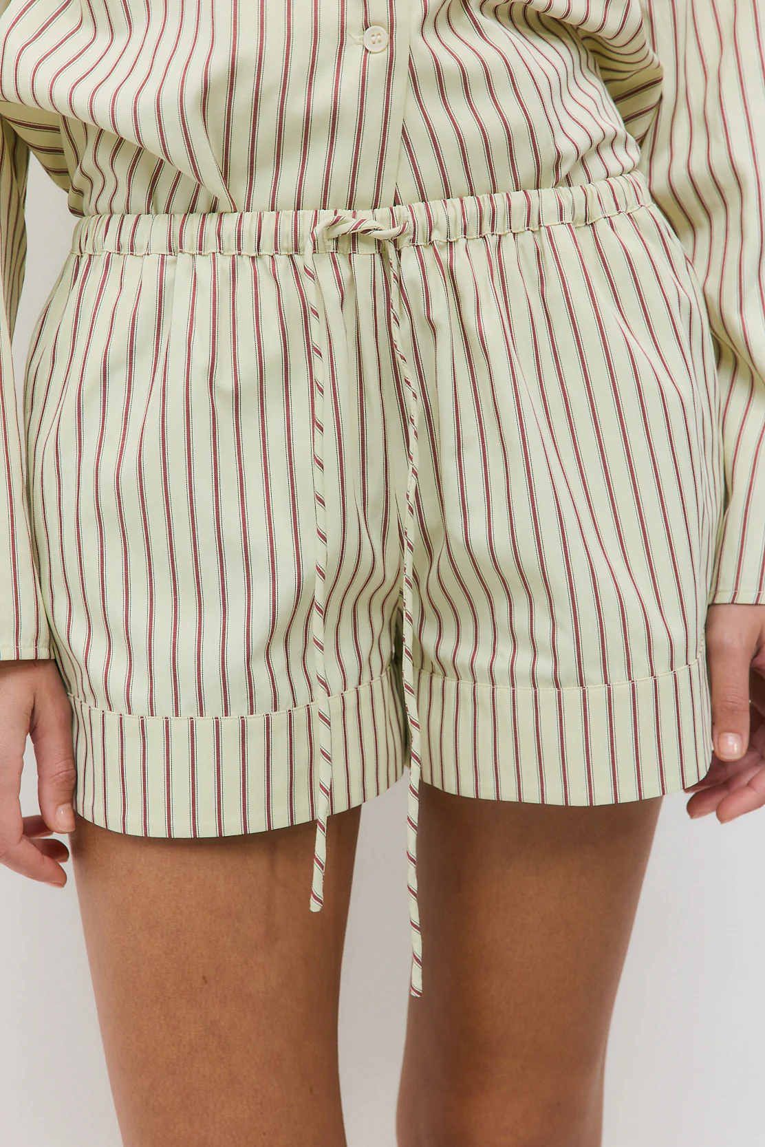 Mid Rise Poplin Shorts - Image 6