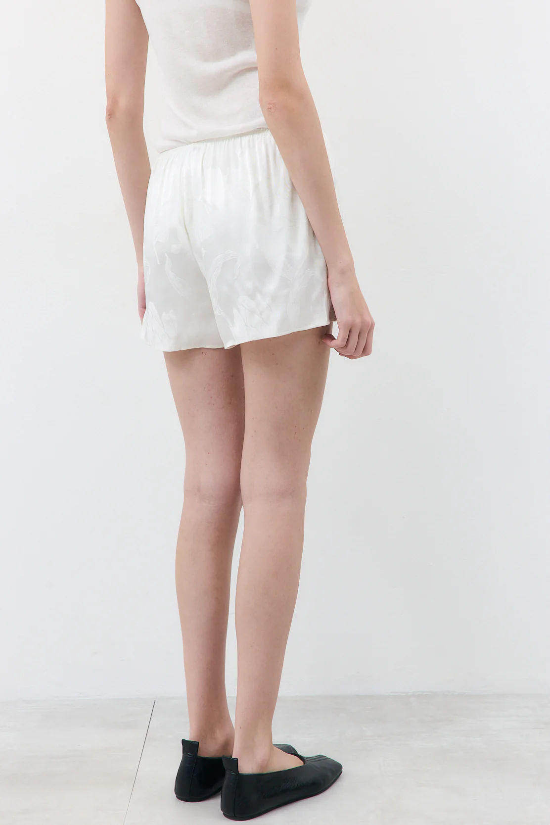 Mid Waist Satin Shorts - Image 5