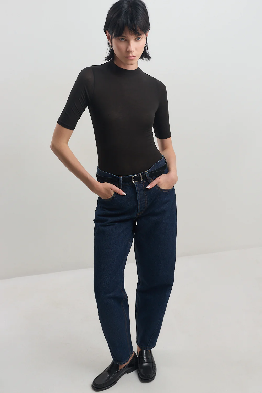 No.21| Mid Rise Barrel Denim - Image 3