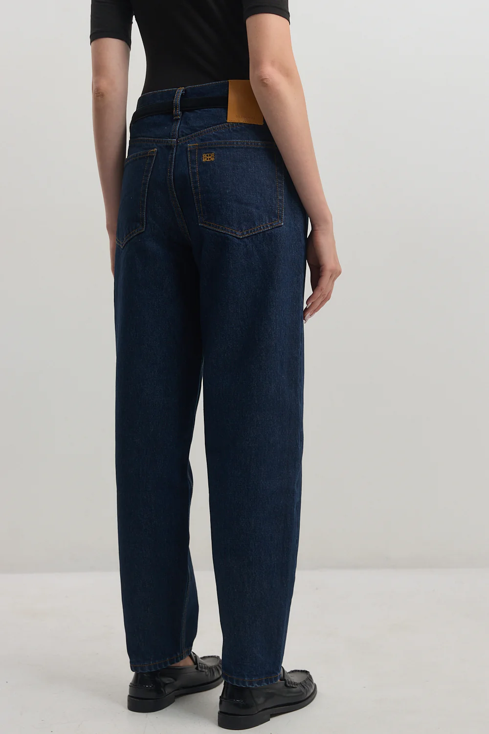 No.21| Mid Rise Barrel Denim - Image 5