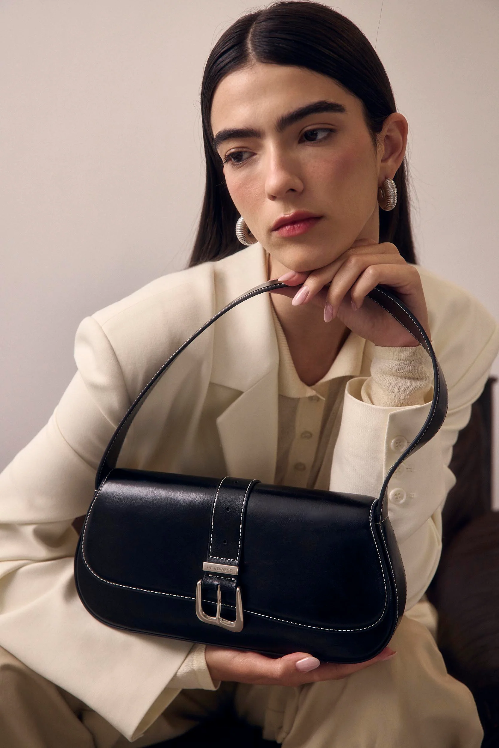 Yvon Shoulder Bag - Image 2
